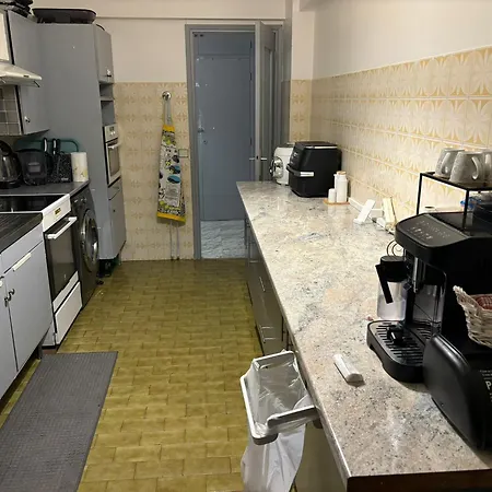Apartment Nice, Super A 8 Minutes De La Plage. Nizza